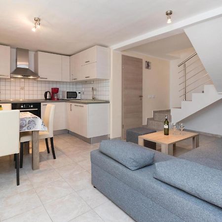 Gorgeous Home In Zadar With Wifi מראה חיצוני תמונה