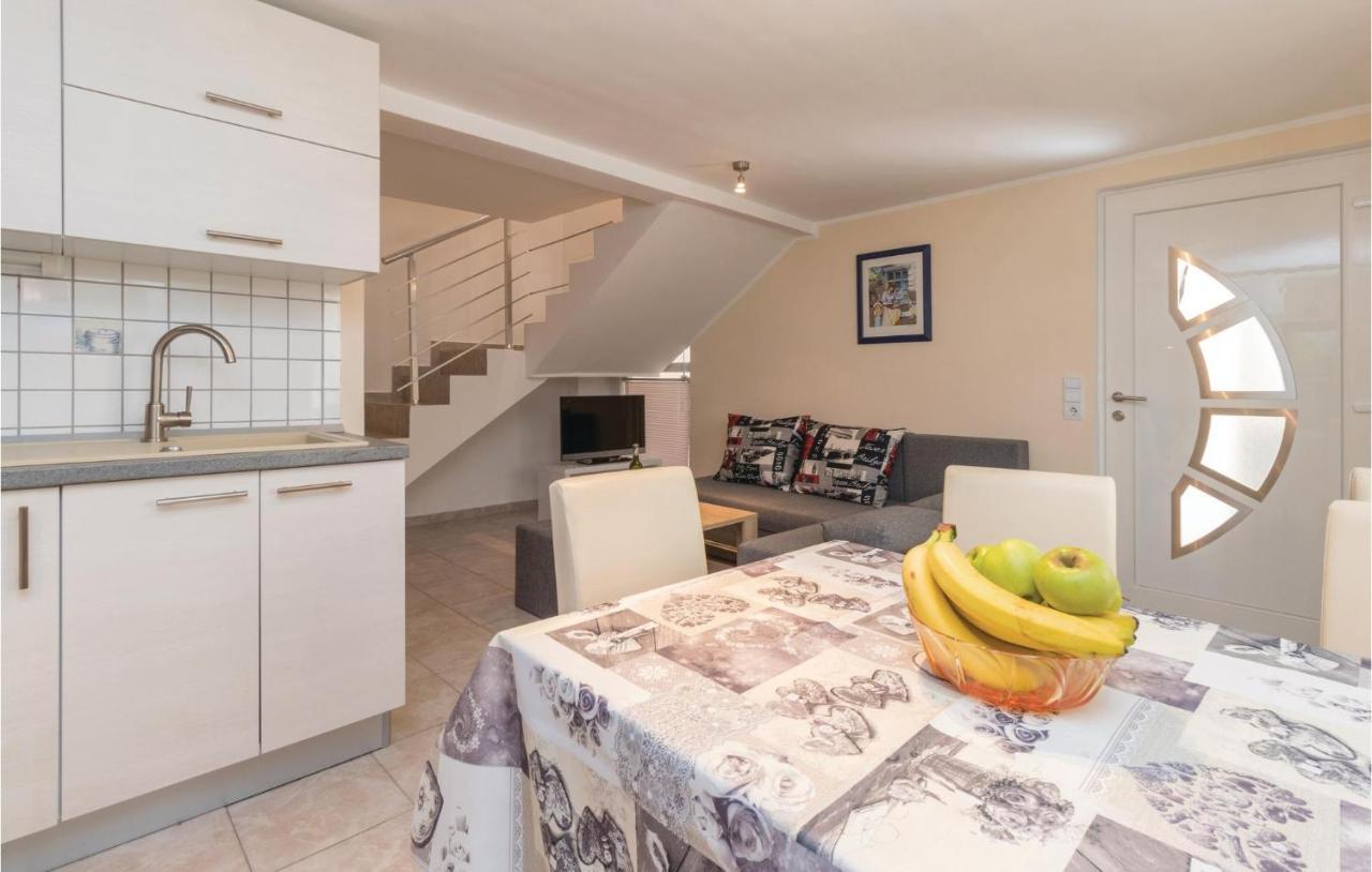 Gorgeous Home In Zadar With Wifi מראה חיצוני תמונה